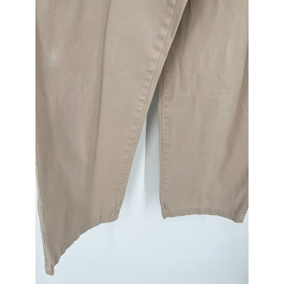 Additions by Chicos Ladies Khaki Twill Pants Size 12 Short Pants - Picture 4 of 15